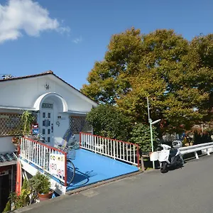 Neko Neko Guest house Toyonaka